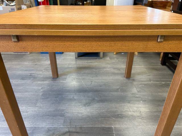 WOOD DROP LEAF TABLE