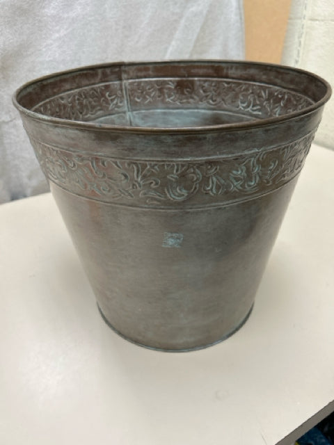 BROWN METAL PAIL