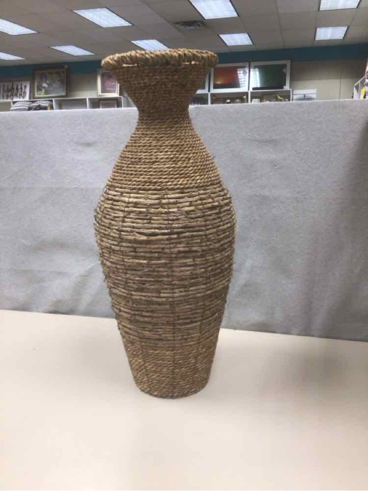 TALL WICKER DECORATIVE VASE