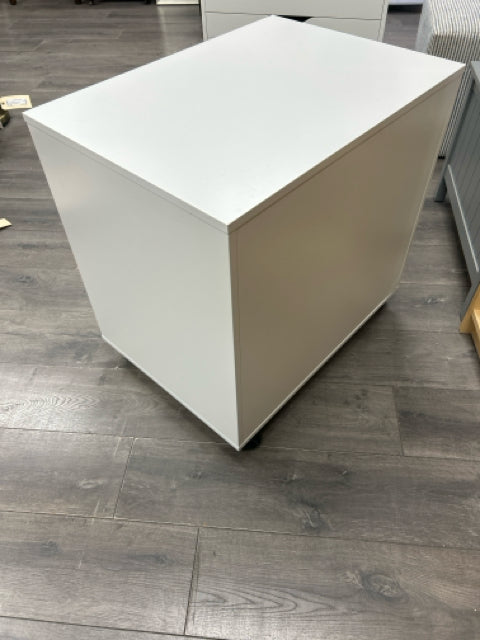 WHITE 6 FLAT FILE ROLLING CABINET