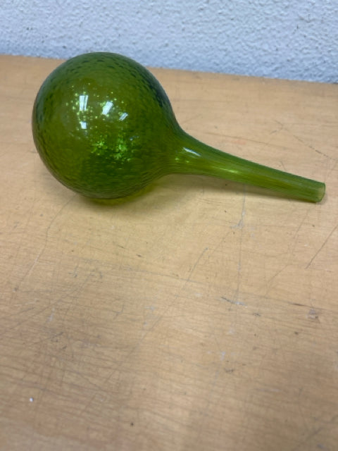 GREEN GLASS IRRIGATION BALL