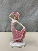 ASSORTED PORCELAIN WOMAN STATUE