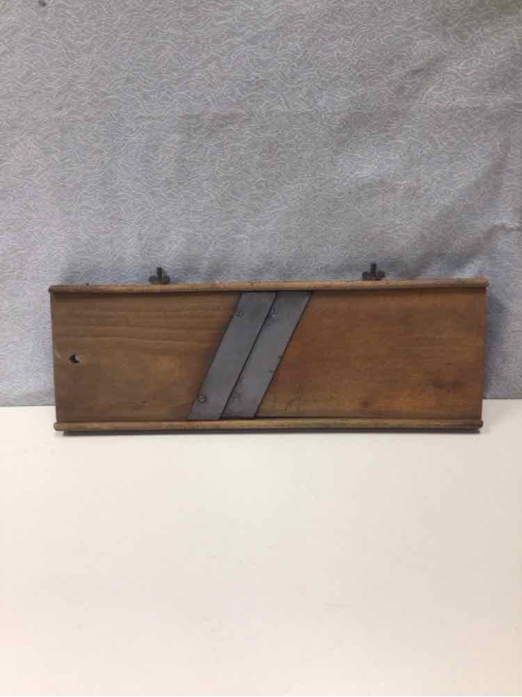 VINTAGE CABBAGE SHREDDER