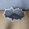 WHITE WAVY VASE
