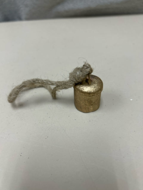 SMALL DIST. GOLD BELL