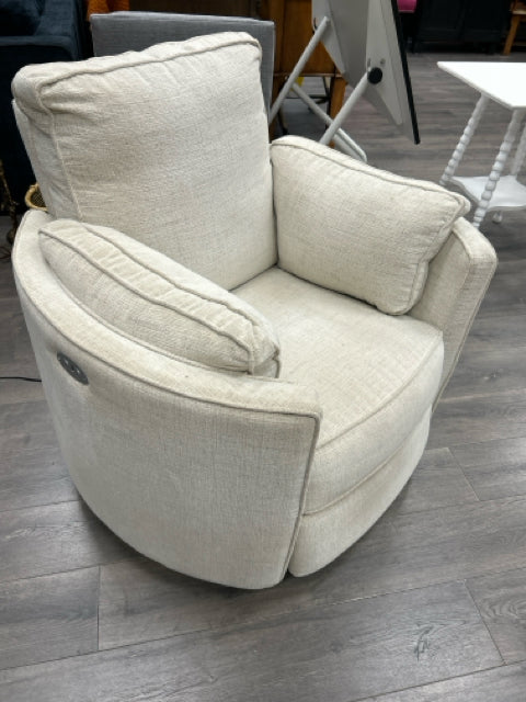 CREAMELECTRICRECLININGCHAIR