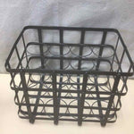 METAL 12 BOTTLE HOLDER