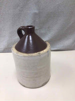 BROWN/CREAM CROCK W/HANDLE