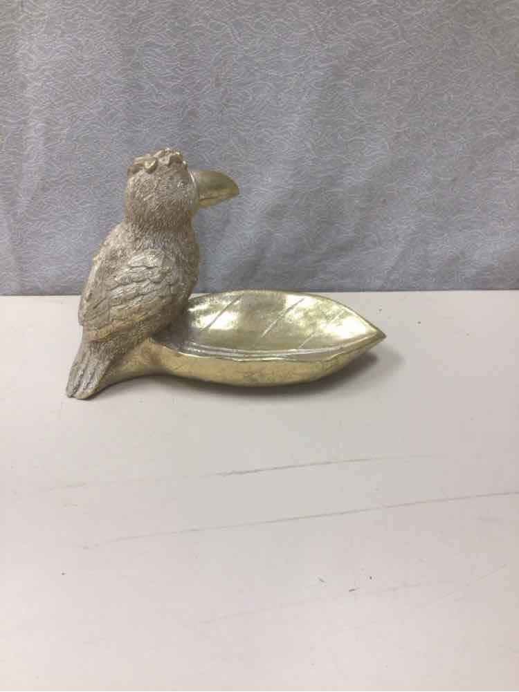 GOLD TOUCAN+LEAF TRAY