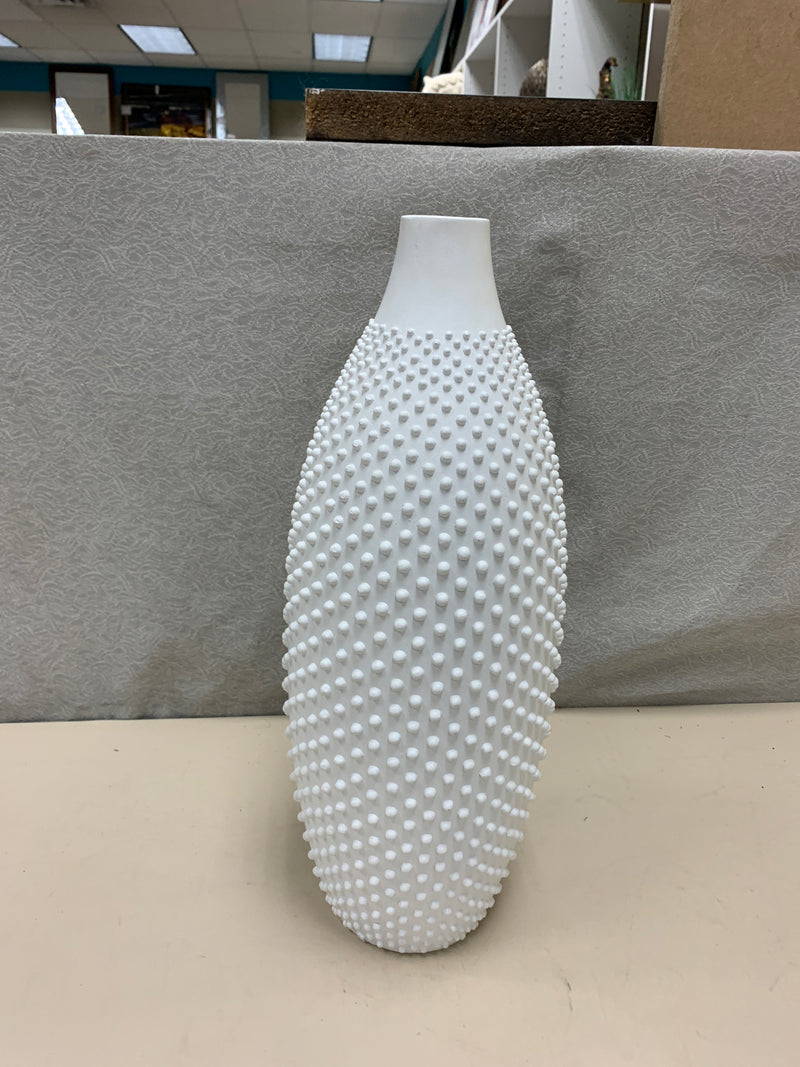 "CAMILLA" WHITE BUMPY VASE