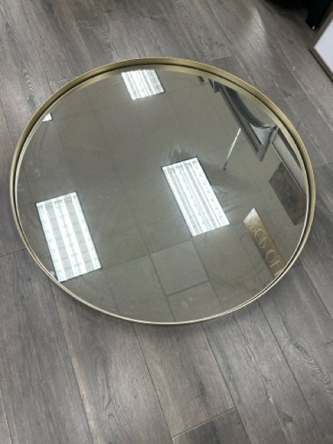 LARGE ROUND GOLD FRAME MIRROR