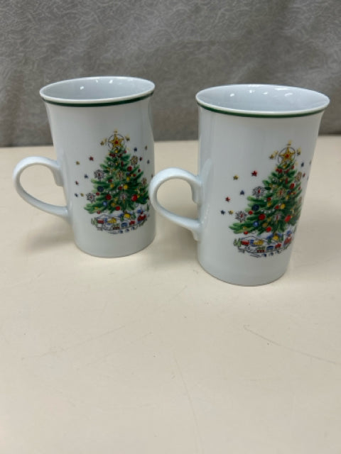 2 CHRISTMAS EVE HOLIDAY MUGS