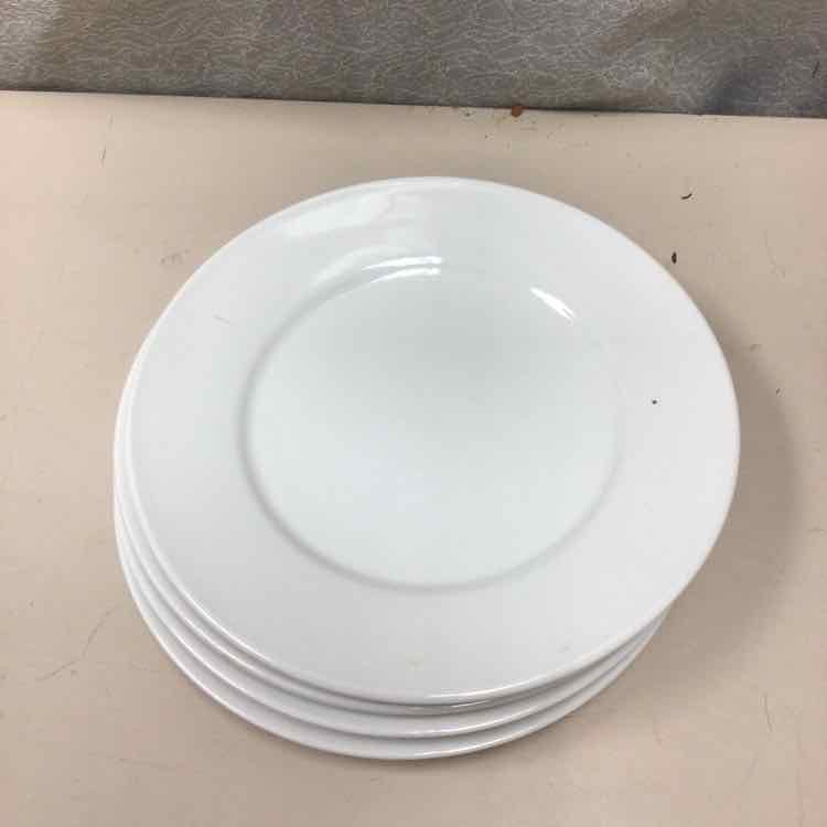 4 WHITE SNACK PLATES