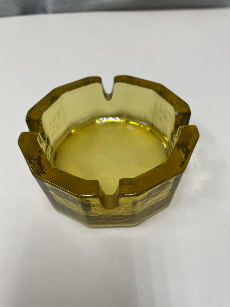 YELLOW GLASS ASHTRAY