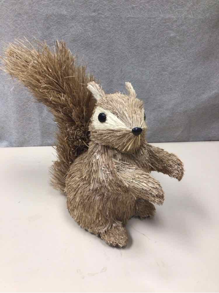 DECORATIVE SQUIRREL FIGURINE