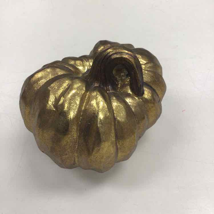 GOLD RESIN PUMPKIN