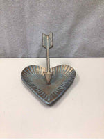GOLD IRON HEART ARROW DISH