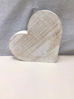 WHITE WOOD HEART