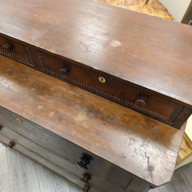 ANTIQUE WOOD 3-DRAWER DRESSER