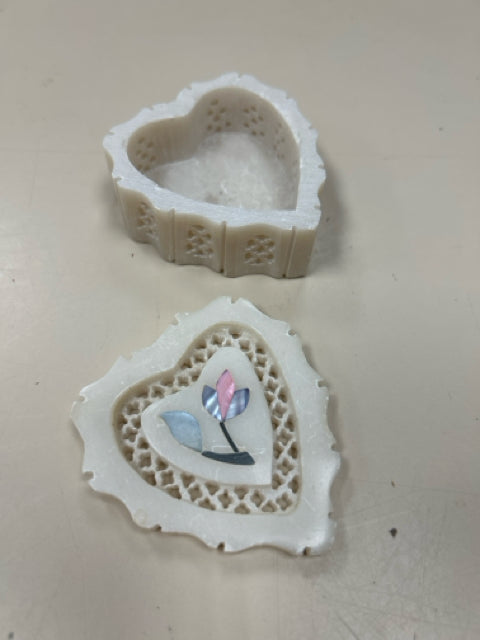 HEART STONE SHAPE CONT