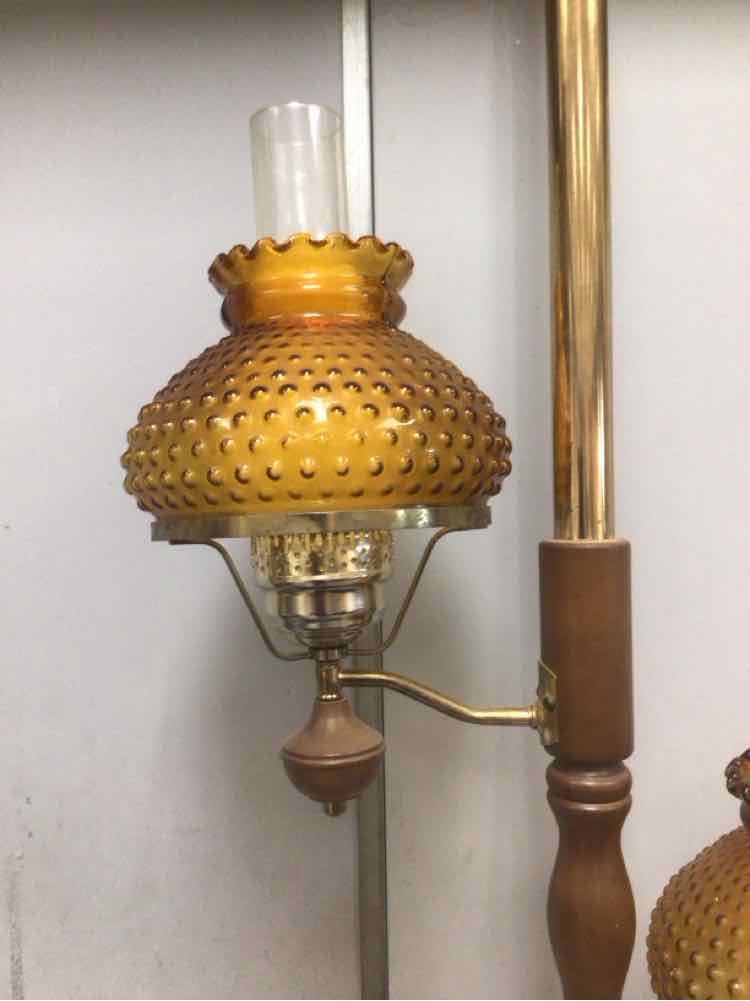 VINTAGE POLE TENSION LAMP