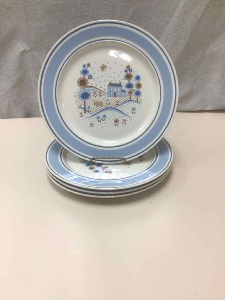 4 VINTAGE BLUE/BROWN DINNER PLATES