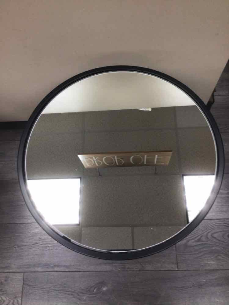 MIRROR TOP BLACK END TABLE