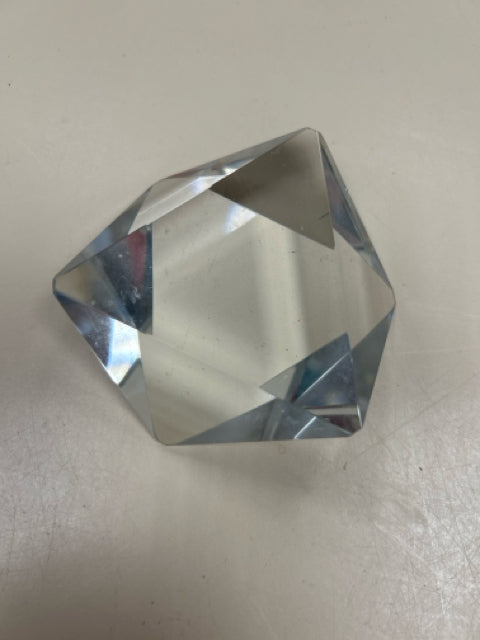 GLASS DIAMOND PAPERWEIGHT