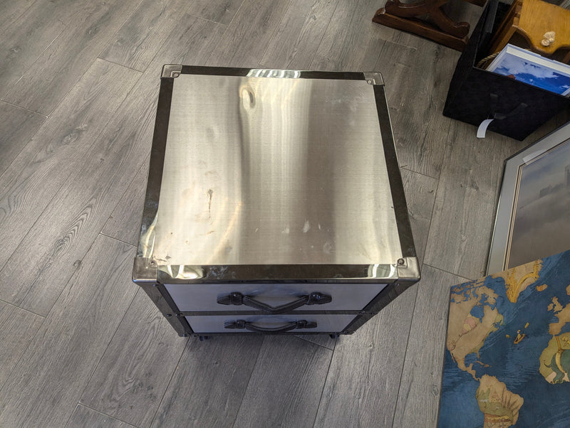 2-DRAWER METAL/LEATHER END TABLE