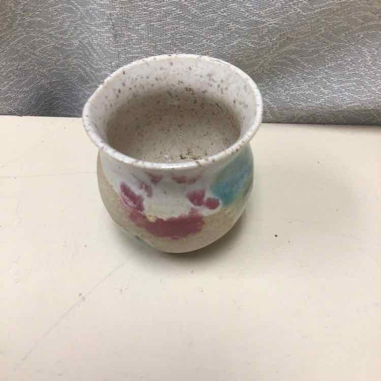 SMALL FLORAL VASE