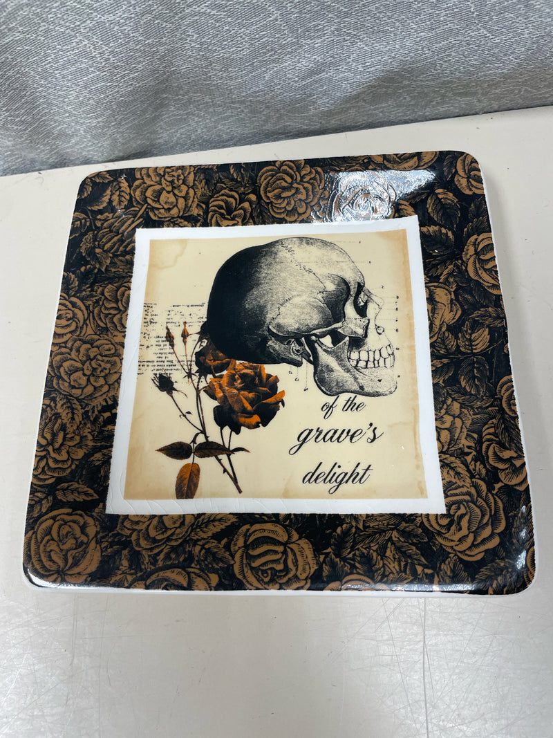 SKELETON SM PLATE