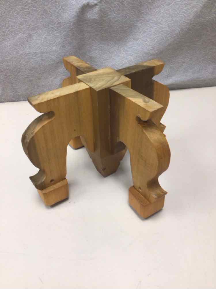 WOOD STAND