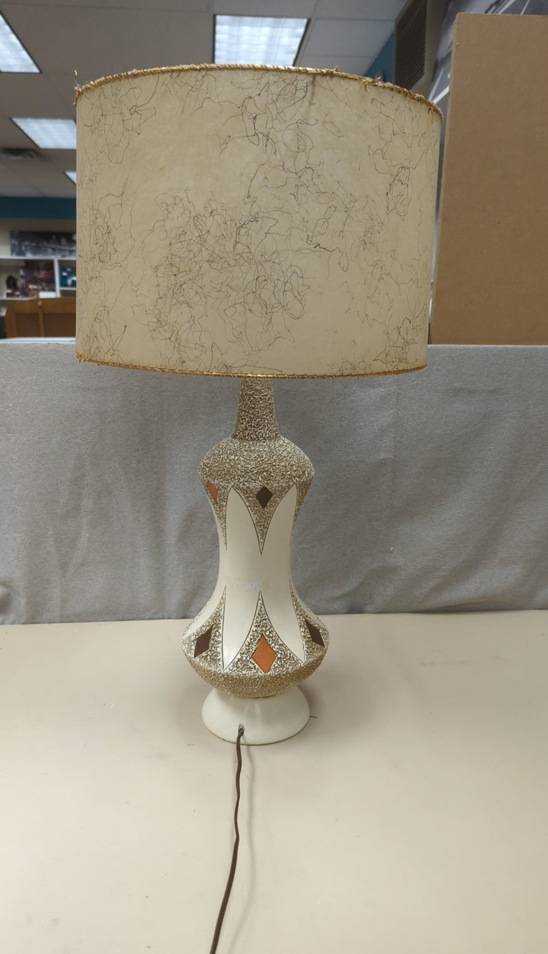 MCM CREAM POTTERY BASE LAMP