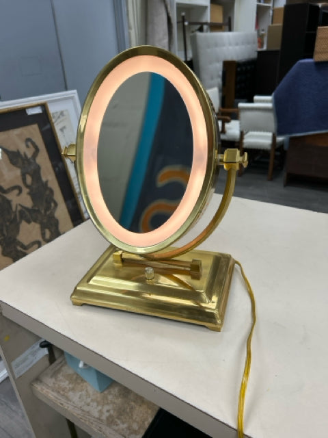 OVERSIZED VANITY MIRROR