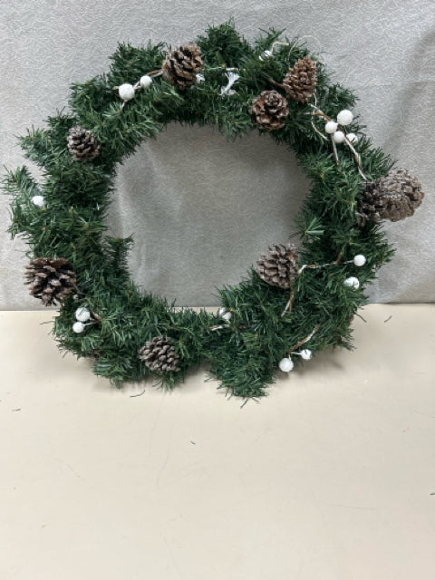 PINE/WHITE BERRIES WREATH