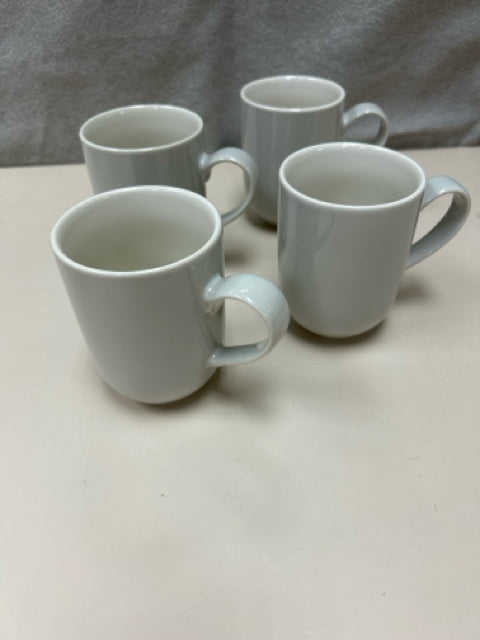 4 CREAM MUGS