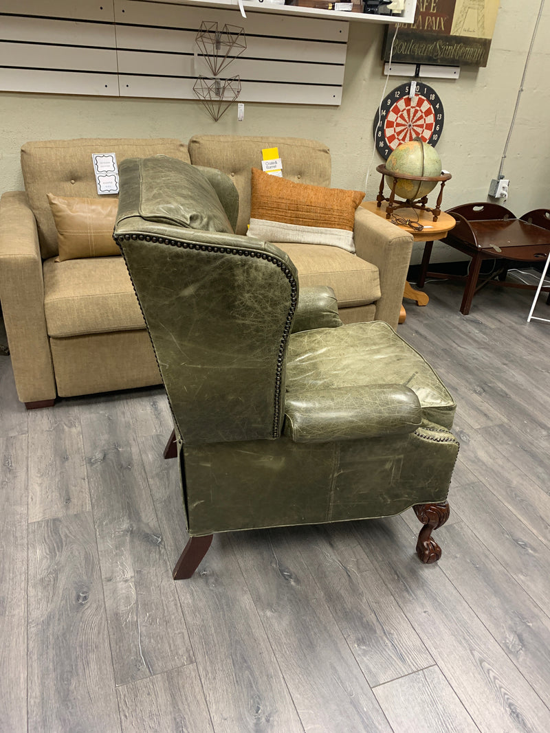 GREEN DIST LEATHER RECLINER