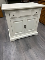 WHITE NIGHTSTAND W/DRAWER & CABINET