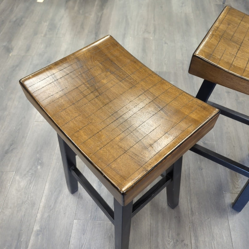 2 30" ARCHED WOOD BARSTOOLS