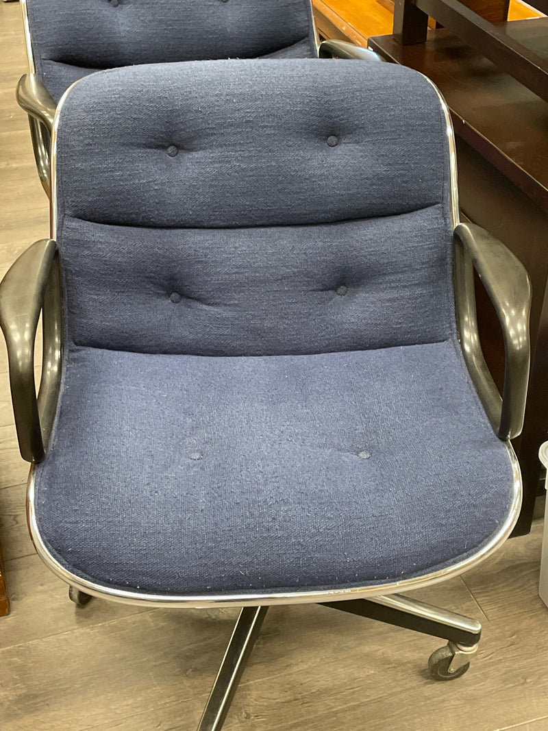 KNOLL STYLE OFFICE CHAIR