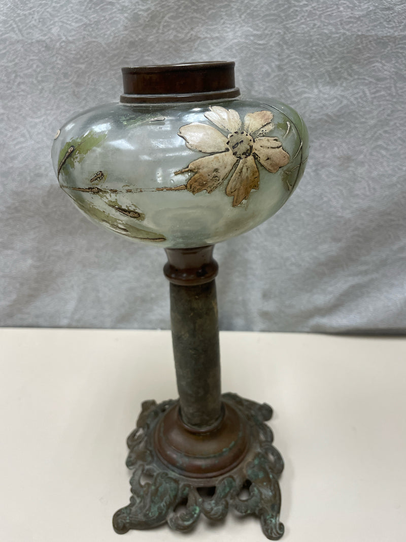 METAL GLASS BUTTERFLY STAND