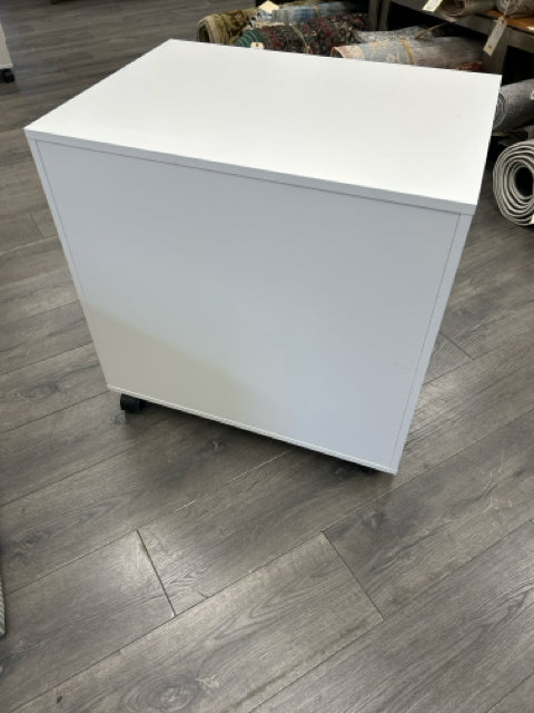 WHITE 6 FLAT FILE ROLLING CABINET