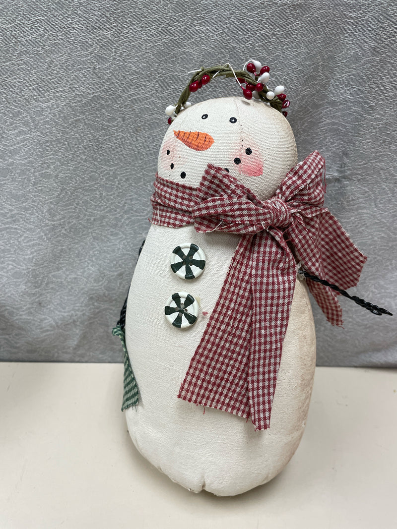 STUFFED SNOWMAN W/SCARF