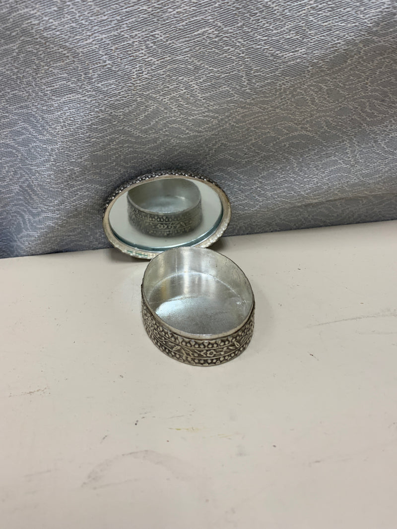 SILVER METAL ASIAN THEME OVAL BOX