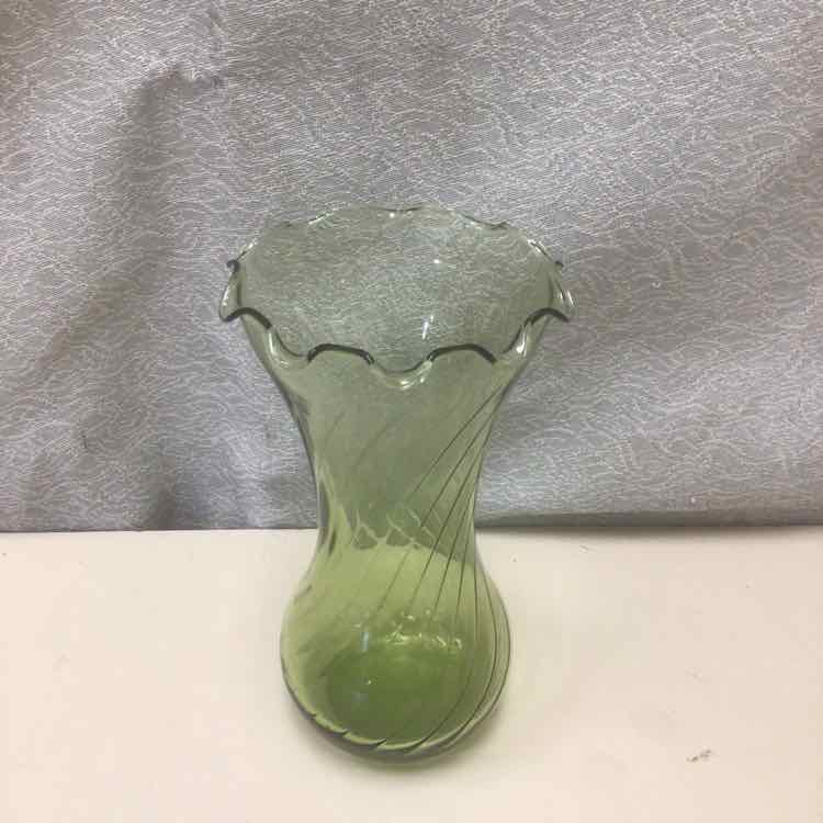 TALL GREEN GLASS RIPPLE VASE