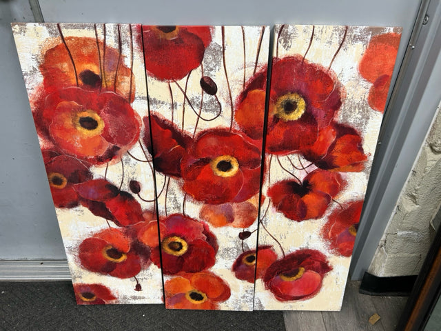 RED FLORAL TRIPLE PANEL SCREEN
