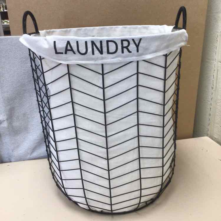 HAMPER W/METAL WIRE "LAUNDRY"