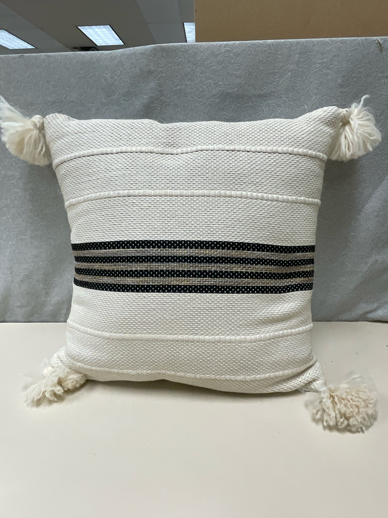 BLACK WHITE WEAVE PILLOW