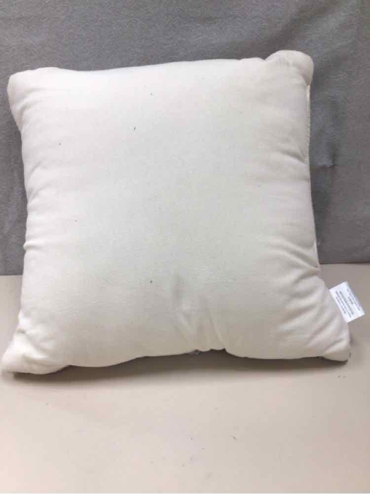 DECORATIVE THROW PILLOW