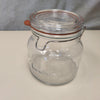 CLASP CLOSE CLEAR CONTAINER